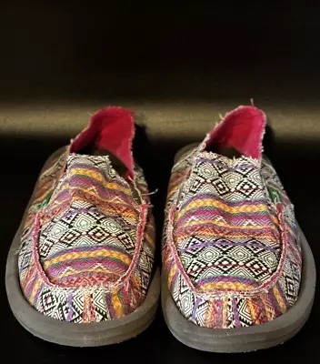 SANUK Donna Tribal Southwest Aztec Geo Shoes Multicolored Women's Size 7 • $15.73