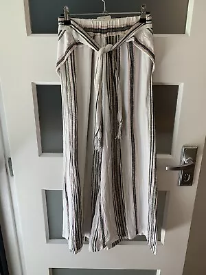 EUC Tigerlily Striped Lounge Wide Leg Pants Size 8 • $30