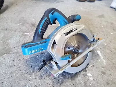 Makita DHS710 Twin 18V 185mm LXT Circular Saw Body Only. Bare • £30