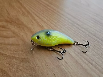 Vintage Mann's Baby 1- Minus Crankbait Elite Series Chartreuse Holographic • $19.99