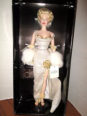 Franklin Mint 16  Vinyl Portrait Marilyn Monroe Millennium Doll *NIB • $179