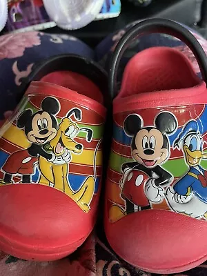 Mickey Mouse Red Clog Shoes  Size 7/8 EUC • $9.99
