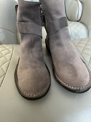 Von Dutch NEW –   Bootie Size 7.5  Color Grey .   AA • $36