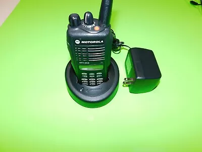 MOTOROLA HT1250 Model III UHF 403-470MHz 128ch 5w Two Way Radio AAH25RDH9AA6AN • $176