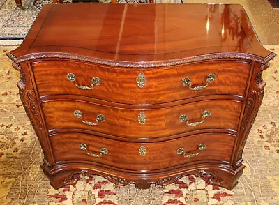 Vintage Millender Mahogany George II Style Dresser Commode Chest Of Drawers • $1500