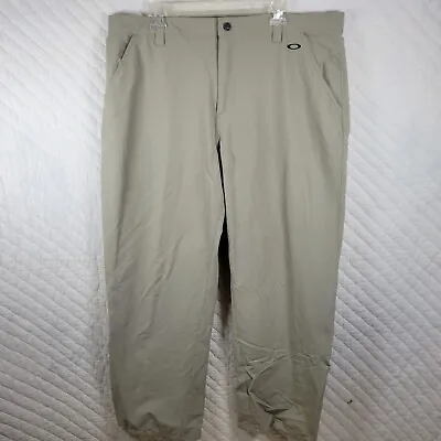 Oakley Chino Performance Pants Casual Golf  Mens Size 40x32 Beige Preppy Stretch • $17.80