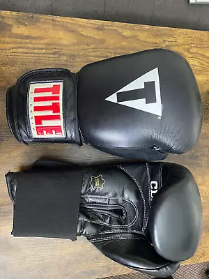 TITLE Classic Originals Genuine Leather Elastic Training Gloves • $16