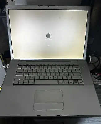 2006 Apple MacBook Pro 15 Core2Duo 2.33ghz | 2gb RAM | 128gb | Battery • $45.99