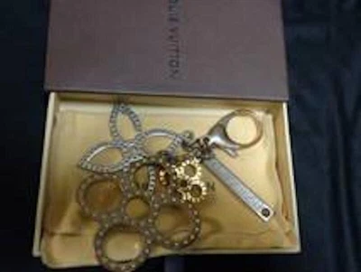 $158.90 • Buy LOUIS VUITTON Bijoux Sac Tabage Bag Charm Key Ring Gold Silver M65090 Jp Used