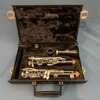 Holton Plastic Bb Clarinet For Restoration S/N C89106 D28479 • $23