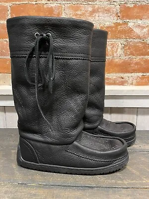 Manitobah Mukluks Black Sherpa Lined Boots Vibram Sole Women’s 7 Men’s 5 • $79.99