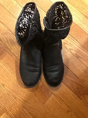 Zara Girls Boots Size 35 (American Girls Size 4.5) • $2.99