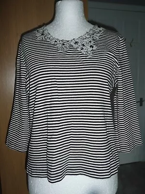 Dash Striped Stretch Top With Embroidered Neckline Size 18 • £3.25