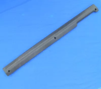 89-91 Chrysler Tc Maserati Right Passenger Side Black Door Sill Threshold Trim  • $27.99