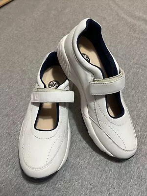 Propet White Leather 8 M Mary Jane Walker Orthopedic Comfort Shoes Nurse Women • $13.56