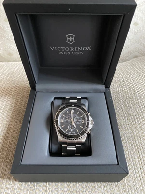 £250 • Buy Victorinox Swiss Army Maverick Black Dial Silver Stainless Steel Watch
