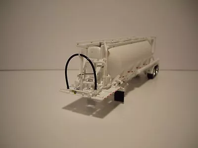 Dcp First Gear 1/64 White J&l 4 Bin Vacuum Pneumatic Tanker  • $49.99