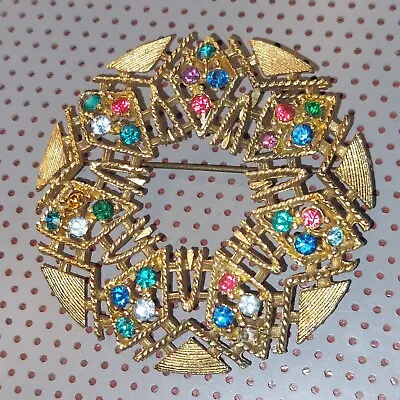 A Nice Gold Guilded Multi Colour Named Vintage  Brooch. • £4.99