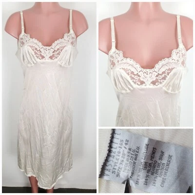 $33.99 • Buy Vintage 80s Ivory Vassarette Nylon Lace Bodice Full Slip 36 Made USA Sissy