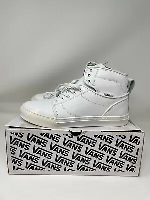 NEW With Box VANS ALOMAR Skateboarding Casual Shoes Mid Top Boot White M 6.5 W 8 • $27.99