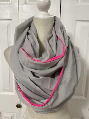 NEW HOLLISTER Eternity Scarf Gray With Pink Trim • £13.50