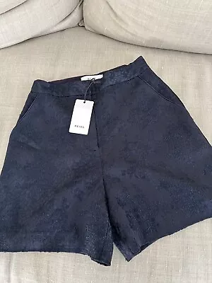 BNWT Reiss Tailored Navy Shorts Size UK 6 EU 34 Cost £110 • £24.99