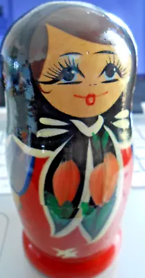 Vintage Russian Nesting Dolls Set Of 5 • $7.57