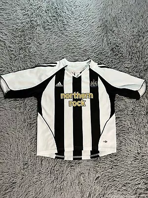 NEWCASTLE UNITED 2005 2006 HOME FOOTBALL SHIRT SOCCER JERSEY ADIDAS Sz BOYS M • $25