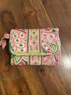 Vintage Vera Bradley Trifold Wallet In Petal Pink Green Floral Pasley • $8