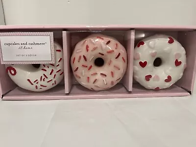 Cupcakes And Cashmere Valentines Day Ceramic Donuts Set Of 3 Decor NEW! • $29.99