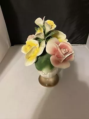 Vintage Capodimonte Mollica Porcelain Flower Boquet Italy • $10