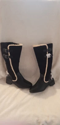 Size 7 Eee Extra Wide Fit Boots • £39.99