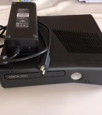 Microsoft Xbox 360 Slim 250GB HDD Black Console-Tested • $40