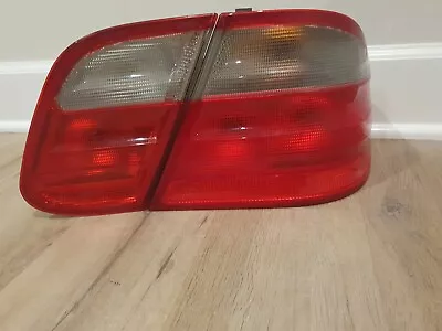 98-03 Mercedes W208 CLK320 CLK430 Tail Light Lamp Right Passenger Side OEM • $40