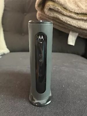 Motorola DOCSIS 3.0 Cable Modem - MB7220 • $15