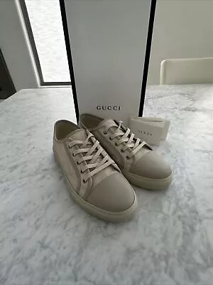 Authentic Size 42 (9 US) Gucci Cream Beige GG Monogram Canvas Sneaker • $245