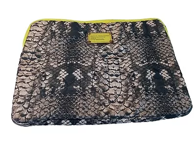 Marc Jacobs Standard Supply Snake Pattern Gray Black Ipad Case Bag • $24.95