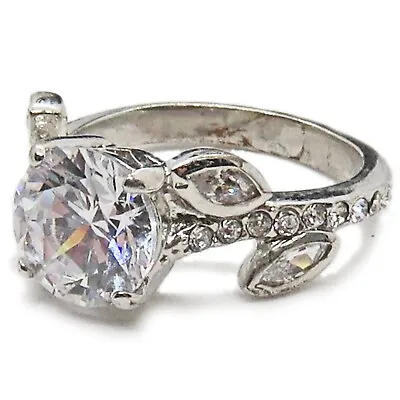 Gorgeous Size 5 1/2 Silver Tone Metal Cubic Zirconia Ring • $10