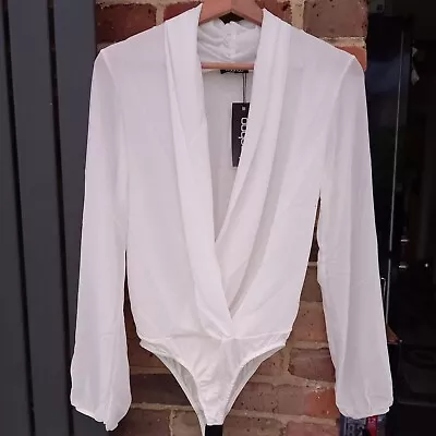 Boohoo White Wrap Over Bodysuit Size 8 NEW • £13