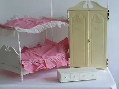 $75 • Buy Vintage Barbie Doll Suzy Goose Furniture, Armoire, Hope Chest, And Bed 1960's.