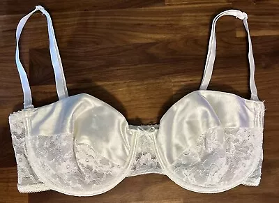 Vtg Vassarette Shiny Second Skin Satin Bra 36 C Balconette Lace Lightly Lined • $32.40