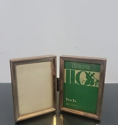 Vintage Gold Medal Photo Double Folding Hinged Frame Intercraft 2 1/4 ×3 1/4  • $12
