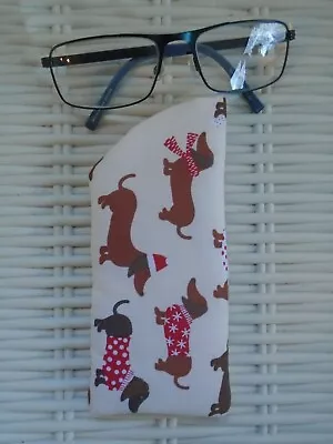 Winter Sausage Dog Dachshund Glasses Case Soft Lined Padded Dogs Pet Gift Idea  • £5.49