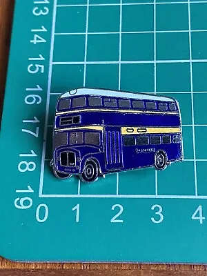 Leyland Bus Enamel Badge Bus 🚍 • £4.99