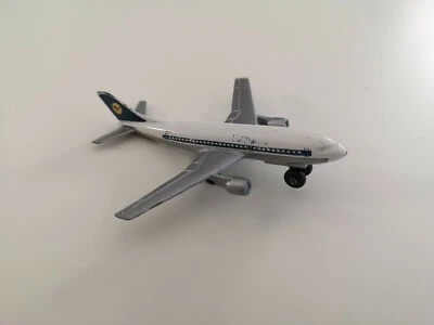 £4 • Buy Matchbox Lufthansa 1973 A300B Airbus Die-cast Plane