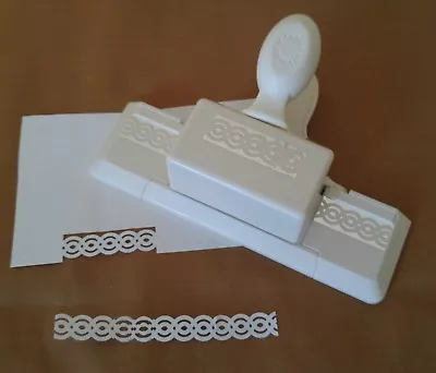 Martha Stewart Paper Cutting Punch DOUBLE CIRCLE DOILY LACE Loop Trim Retired • $14.95