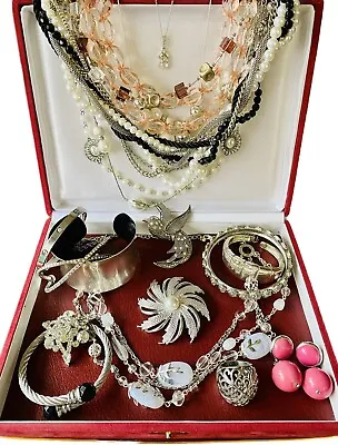 Vintage Estate Costume Jewelry Lot ! AVON TRIFARI And More! • $49.99