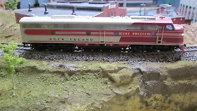 Proto 2000 Rock Island E8/9 #655 HO Diesel Locomotive  DCC Sound Mars Light • $235