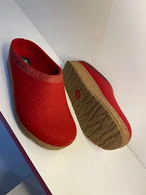 Haflinger Grizzly Torben Slippers Red - Size 39/L8 • $45
