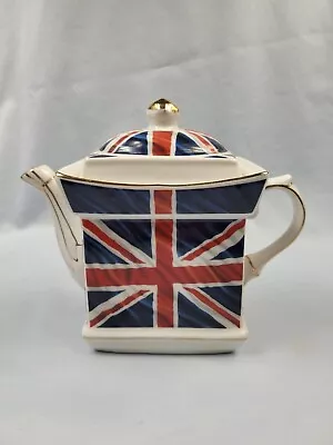 Teapot London Landmarks British Flag Gold Knob & Edges Great Pottery.    B • £24.13